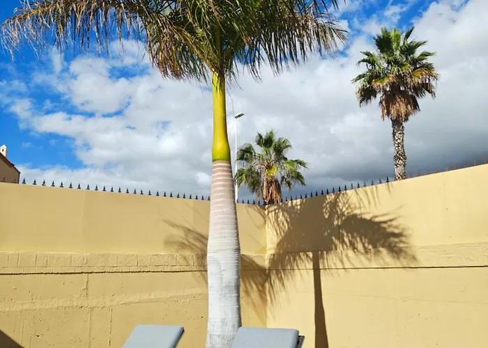 Sun And Townhouse El Duque